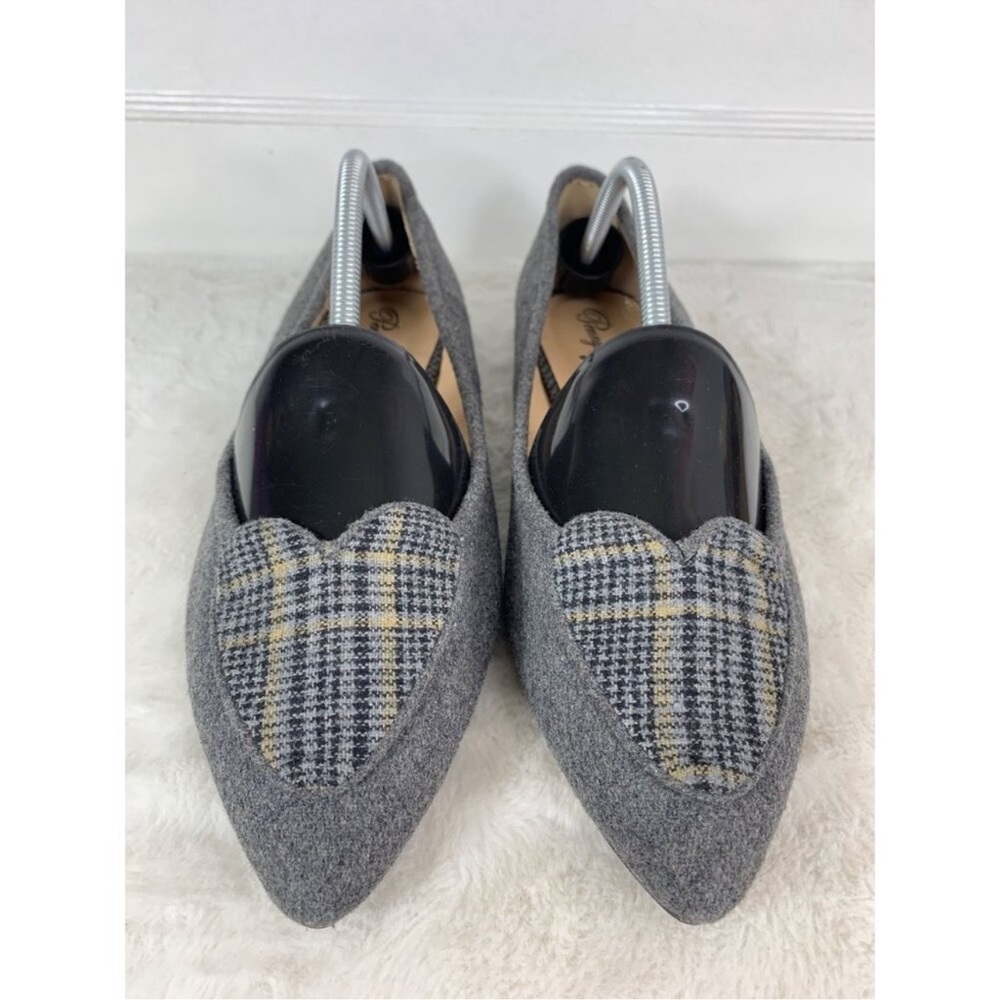 Penny Loves Kenny Nookie Plaid Pointed Flats
Women’s size 12M